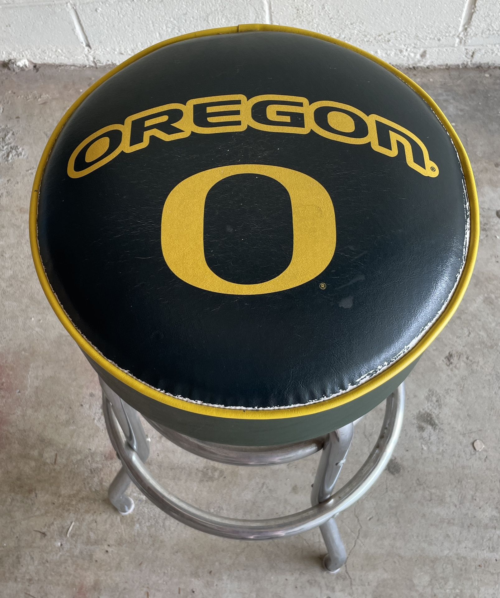 Oregon Ducks Bar Stool for Sale in San Diego, CA OfferUp