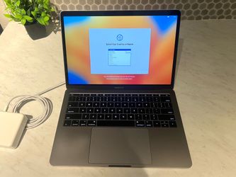 2017 MacBook Pro 13” with Charger