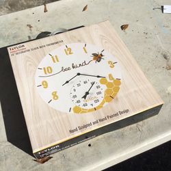 Clock With Thermometer 