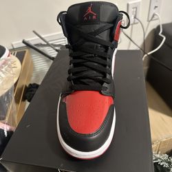 Jordan 1 Mid Se