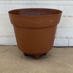 Large Terracotta color 15” Plastic Planter With Gardening Plant Pot