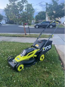 Lawnmower
