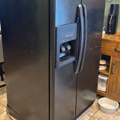 Black Amana Fridge