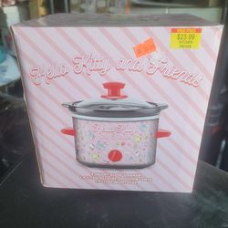 BRAND NEW Hello Kitty & Friend 2-QT Slow Cooker