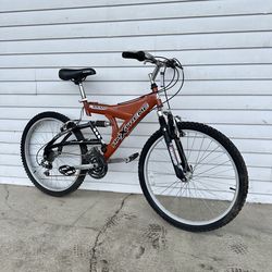 Men’s Mountain Bike