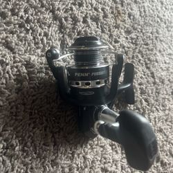 Penn PURIII2500 Spinning Reel 