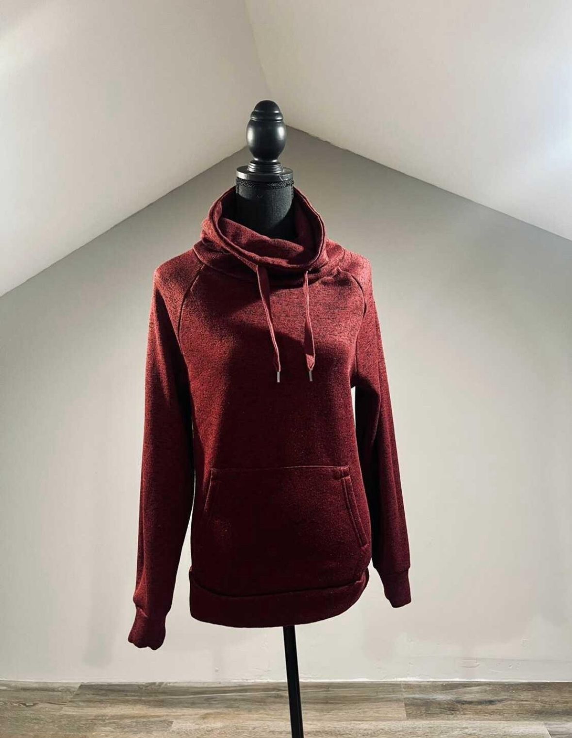 New Small Maroon Sweatshirt