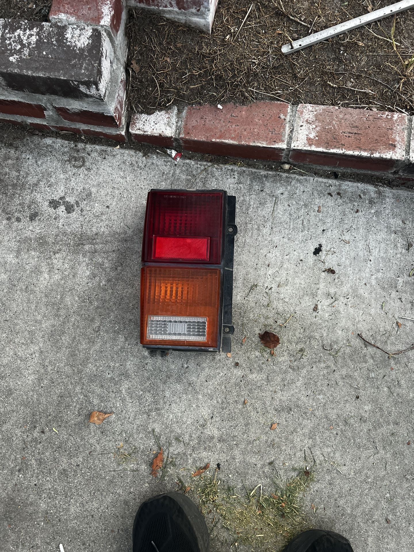 1995 Jeep Xj Rear Riverside Taillight Housing. 