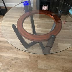 Glass Dinning Room Table 