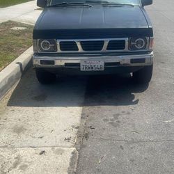1990 Nissan Frontier 