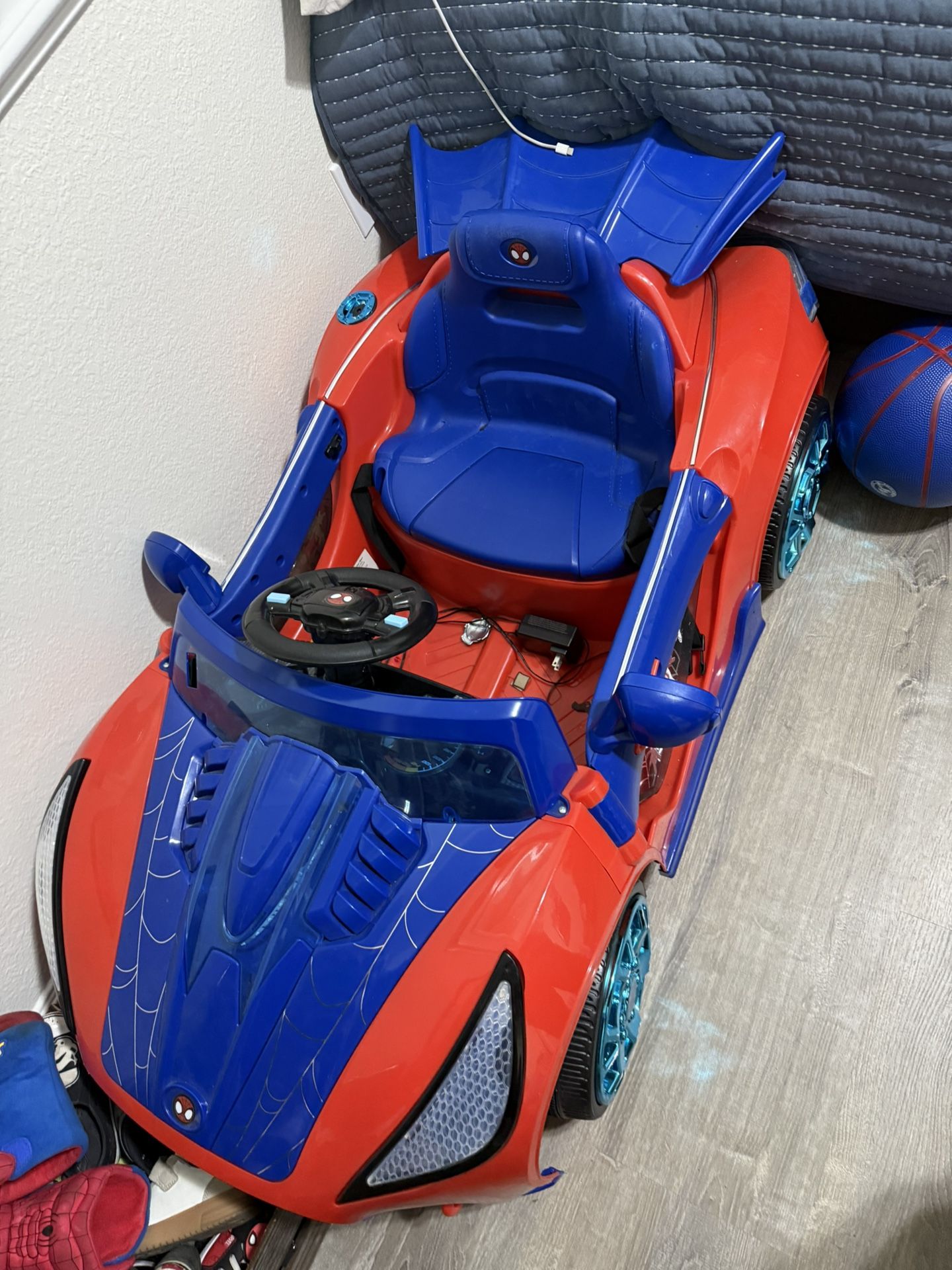 Spider Man Car
