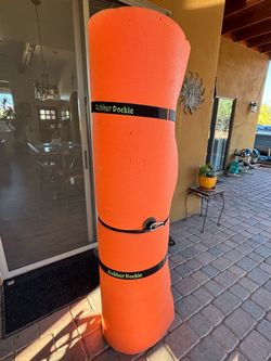 Rubber Dockie Float 6x9