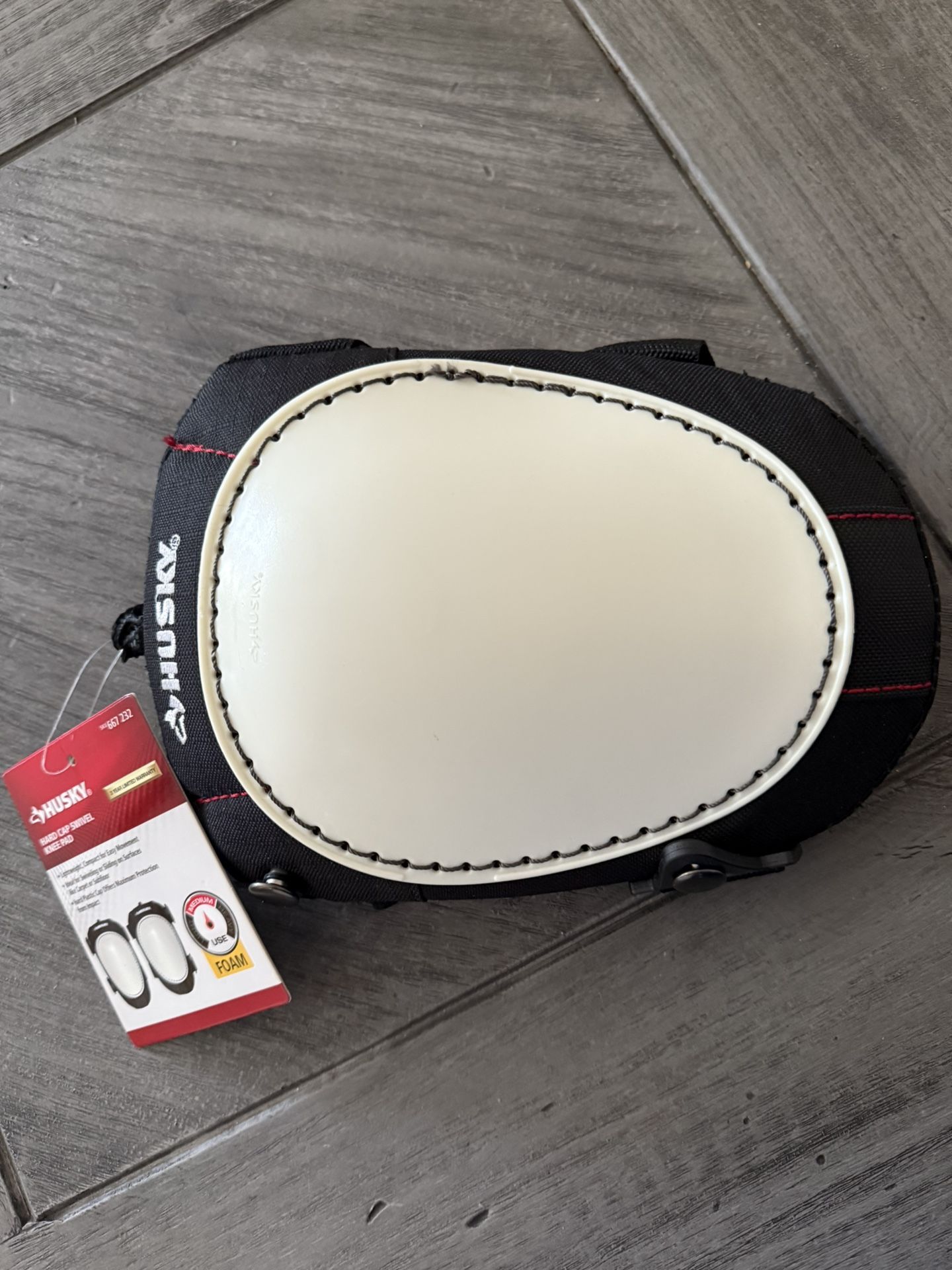 Husky Hard Cap Swivel Knee Pads