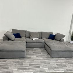 5 Piece Gray CLOUD Modular Sectional Couch (FREE DELIVERY 🚚)