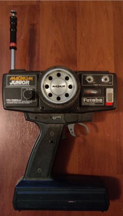 Futaba Magnum Junior