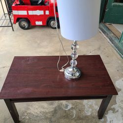 SMALL SIZE COFFEE TABLE 