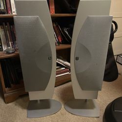 2 Martin Logan Fresco loudspeaker system Speakers
