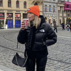 The North Face Women’s Nuptse Short Jacket 700