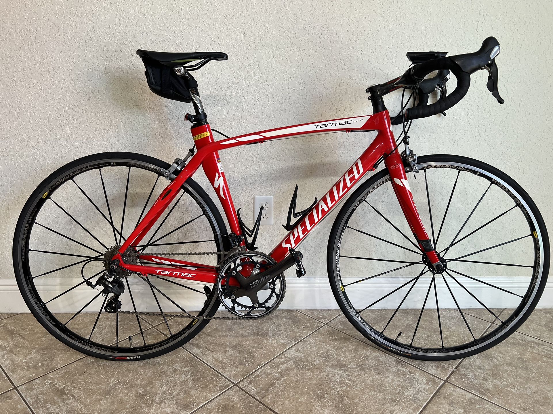 Specialized Tarmac Road Bike Size 54 Carbon Fiber Ultegra Components