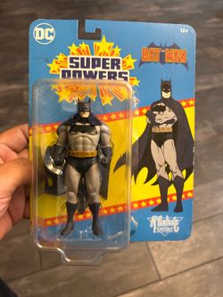 2022 McFarlane DC Super Powers Batman Action Figure - New / Package Damaged