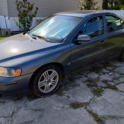 2005 Volvo S60