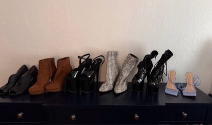 13 pairs of women shoes