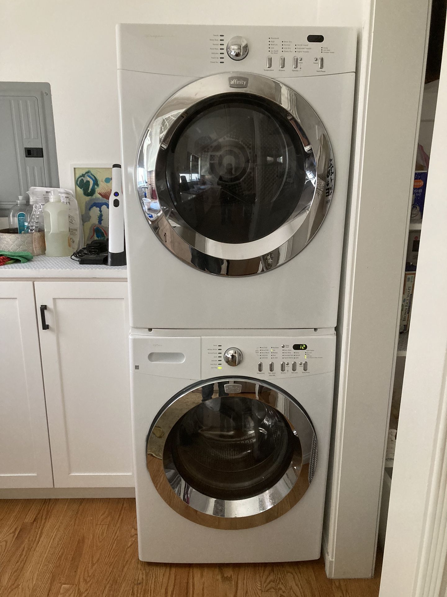 Frigidaire Stackable Washer And Dryer 