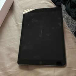 I Pad 10th Gen 