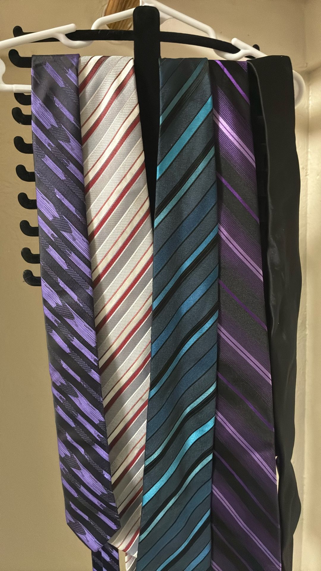 Formal Ties