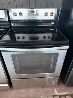 Whirlpool~📣📣🔥 Electric Range Stainless Steel in excellent condition