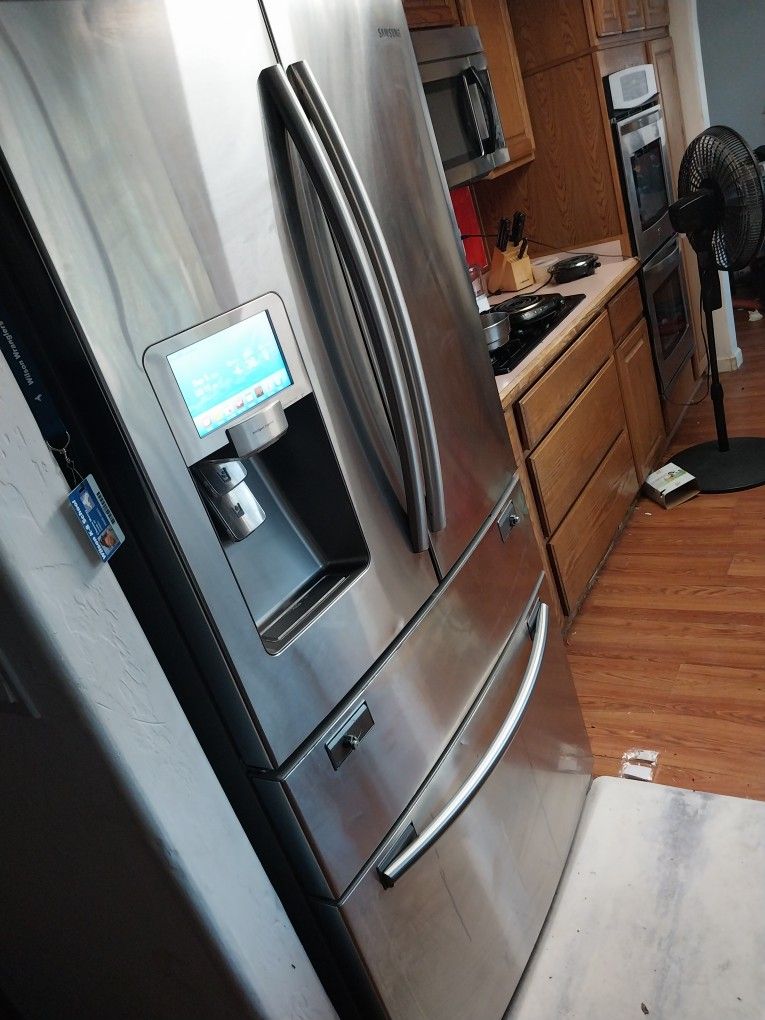 Samsung Smart Refrigerator
