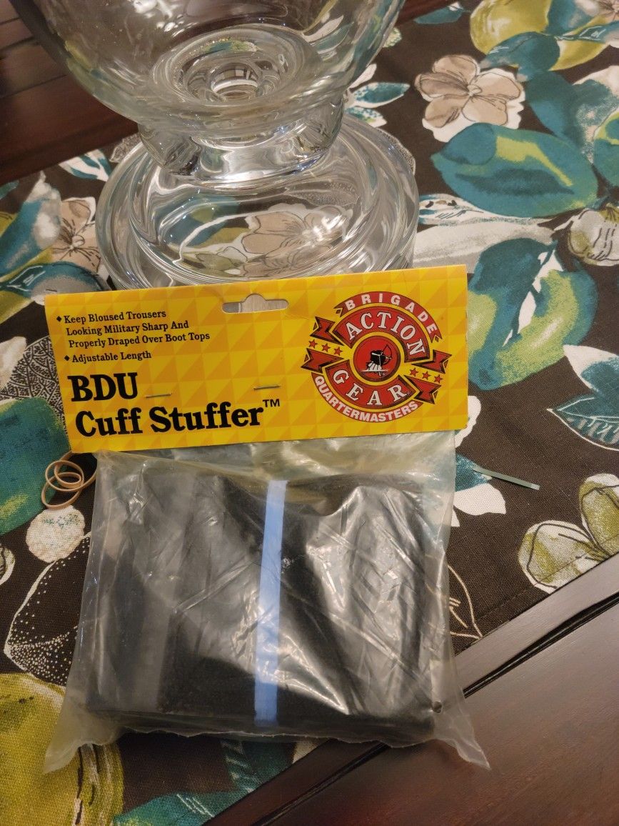 BDU CUFF STUFFER--- $2.00