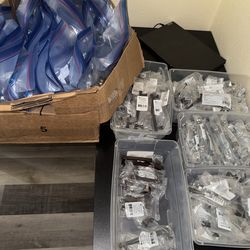 Cabinet Handles and Knobs