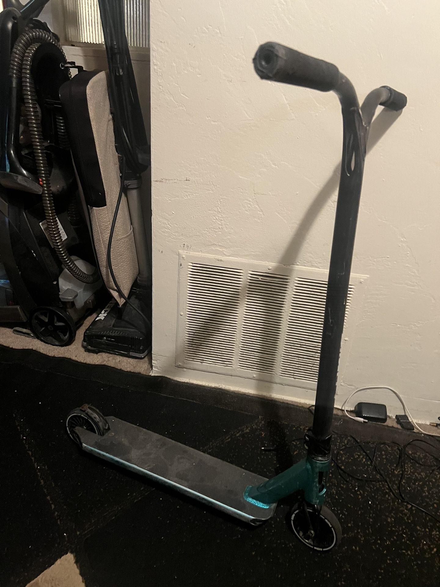 Envy Prodigy Custom Pro Trick Scooter, Custom Built