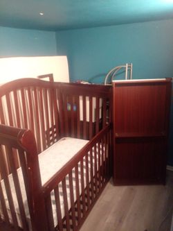 Baby Crib with Drawers