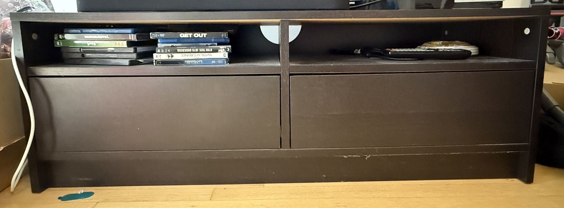 Tv Console w/storage