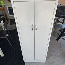 Metal Storage Shelf Unit $20