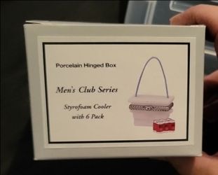 Mini cooler w/6 pack