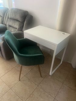 Desk and Seat