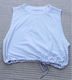 Lululemon White Sleeveless Hem Top Size Small