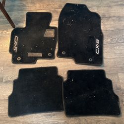 Complete Set Of Mazda CX-5 Floor mats 