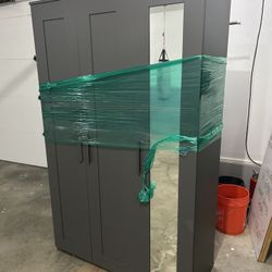 Wardrobe Closet