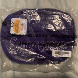 Supreme FW18B10 Shoulder Bag Purple