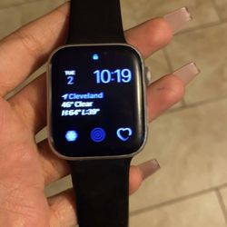 Apple Watch Series 4 GPS 44mm