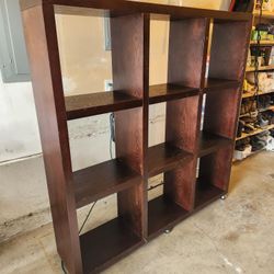 Shelving / Bookcase