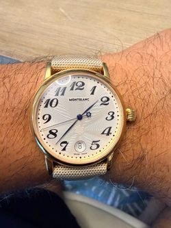 WATCH SWISS