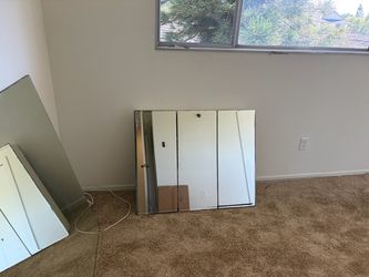 Tri-view Mirrored Medicine cabinet