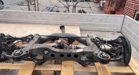 BMW Stock 335 rear end No LSD