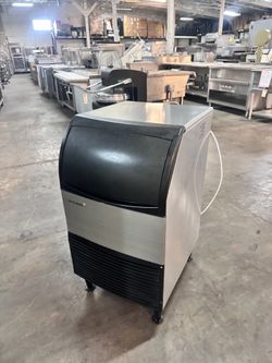 Ice-o-matic undercounter ice machine