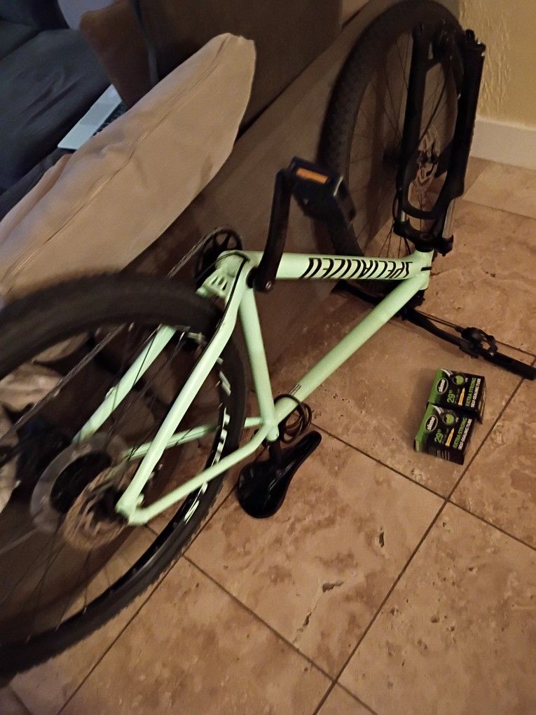 Specialized Rockhopper 2021